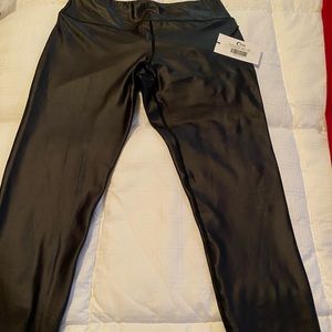 Brand new ZYIA metallic leggings (black) 16-18